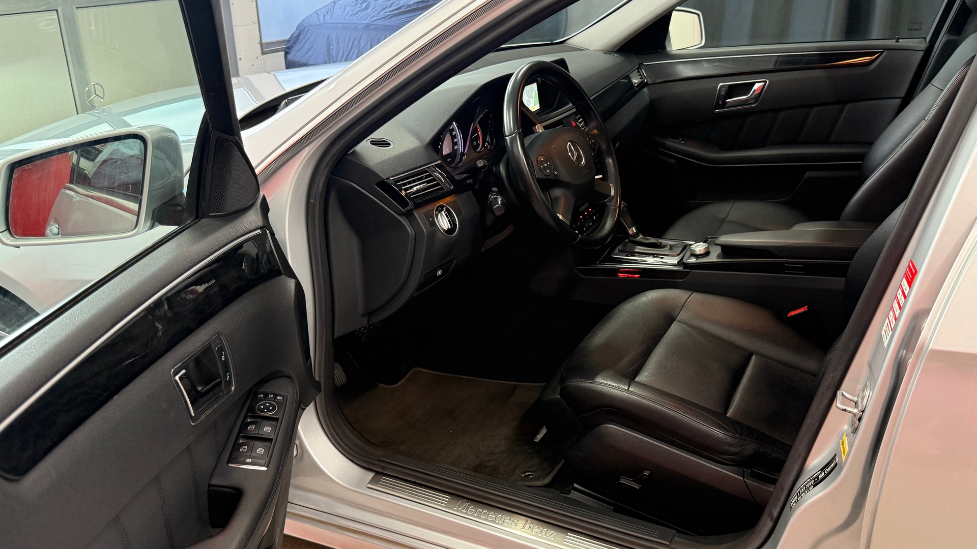 MERCEDES-BENZ E220 CDI kühlerventilator ist lose, ein Injektor ist undicht, Export, Händler oder zum aufbereiten-image-6