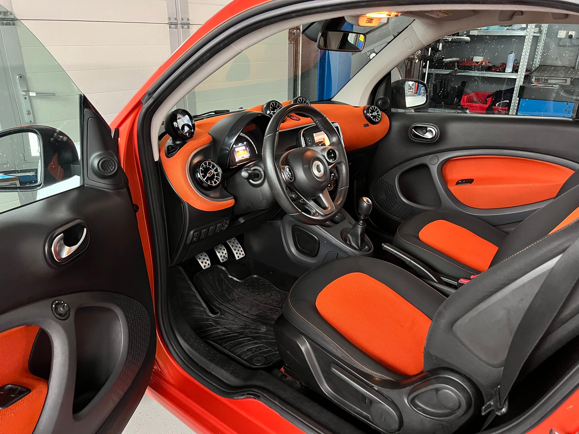 SMART fortwo edition # 1-image-4