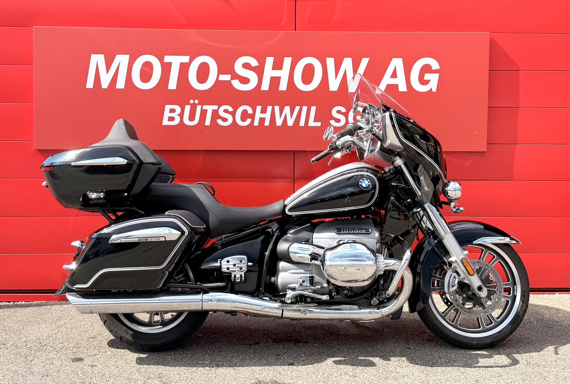 BMW R 18 Transcontinental-showroom-element-1