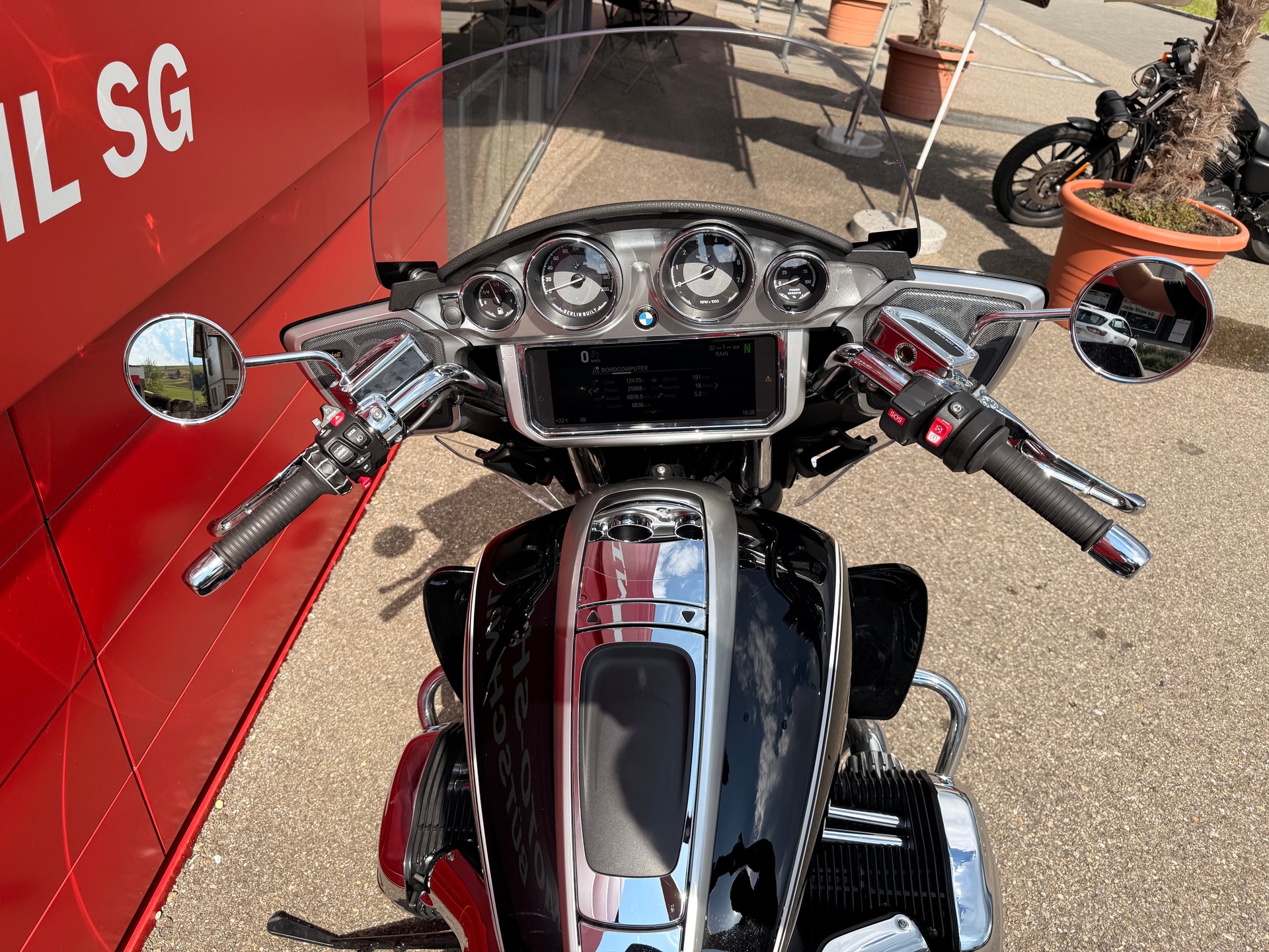 BMW R 18 Transcontinental-image-9