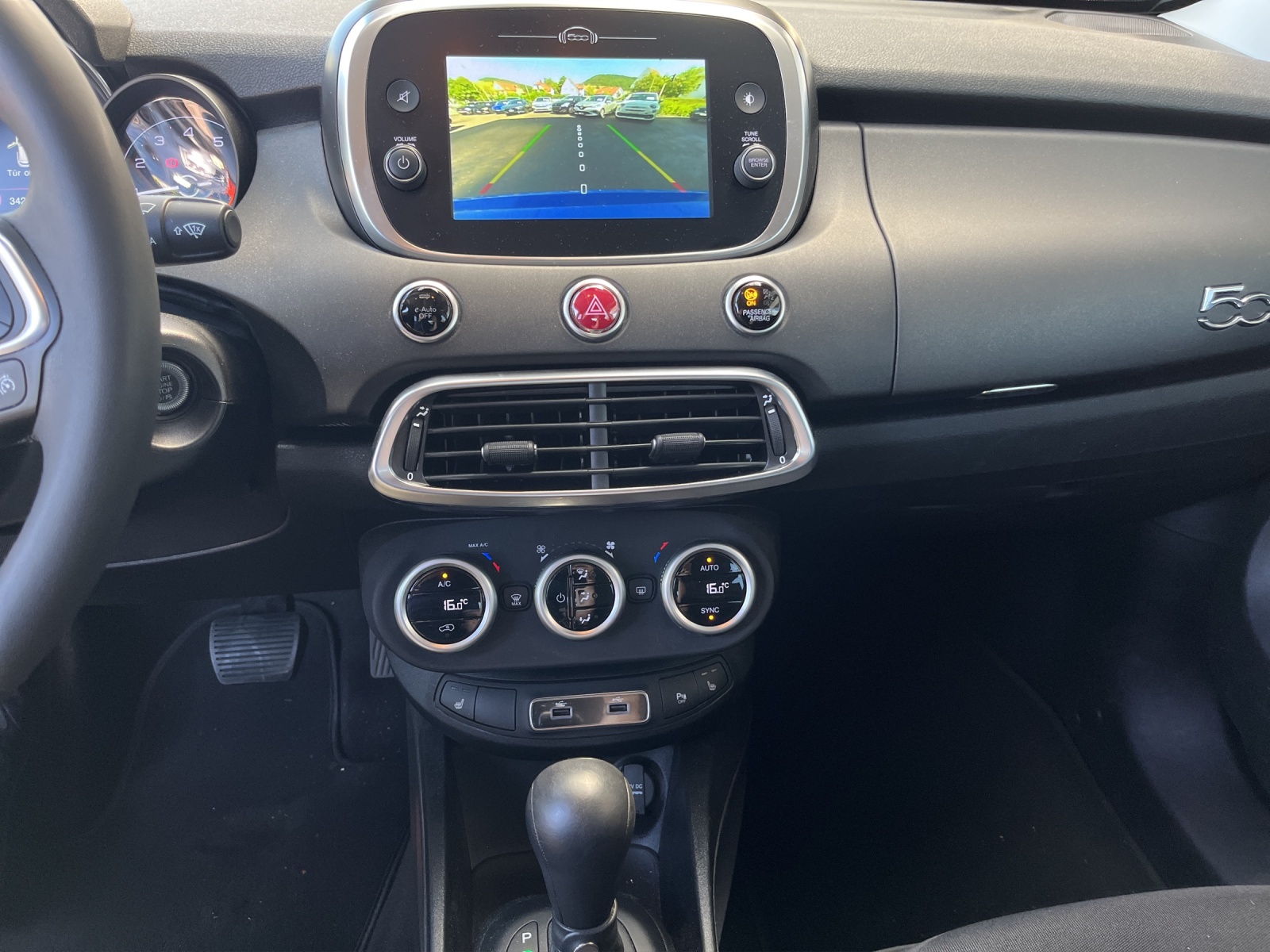 FIAT 500X 1.5 Hybrid Swiss Edition DCT-image-10