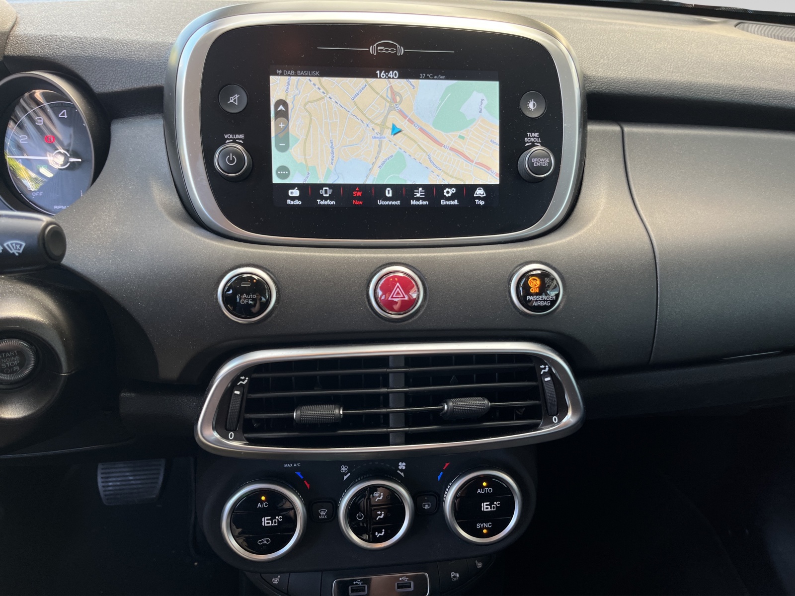 FIAT 500X 1.5 Hybrid Swiss Edition DCT-image-9