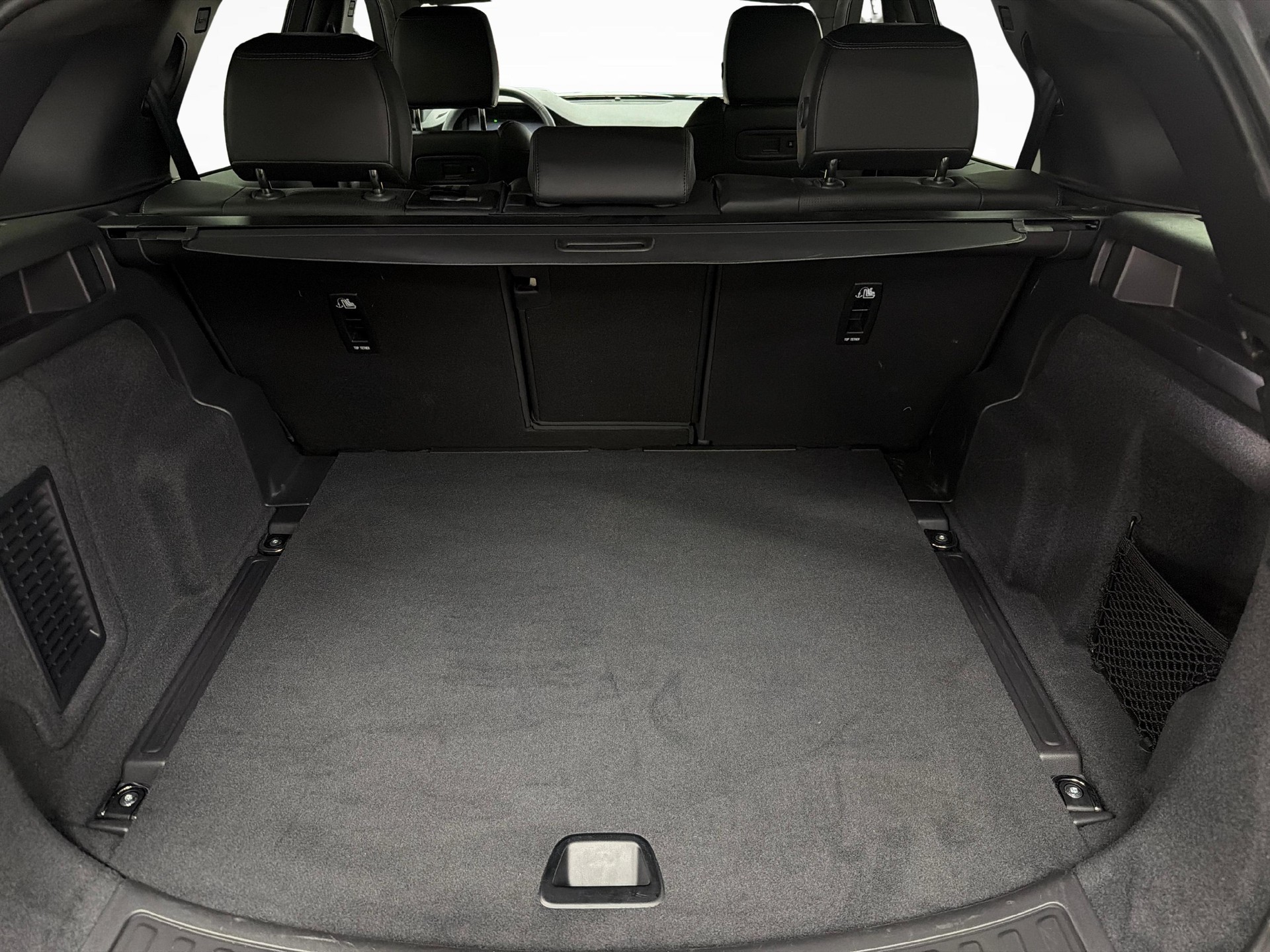 LAND ROVER Discovery Sport 1.5 T 270e Dynamic SE-image-11