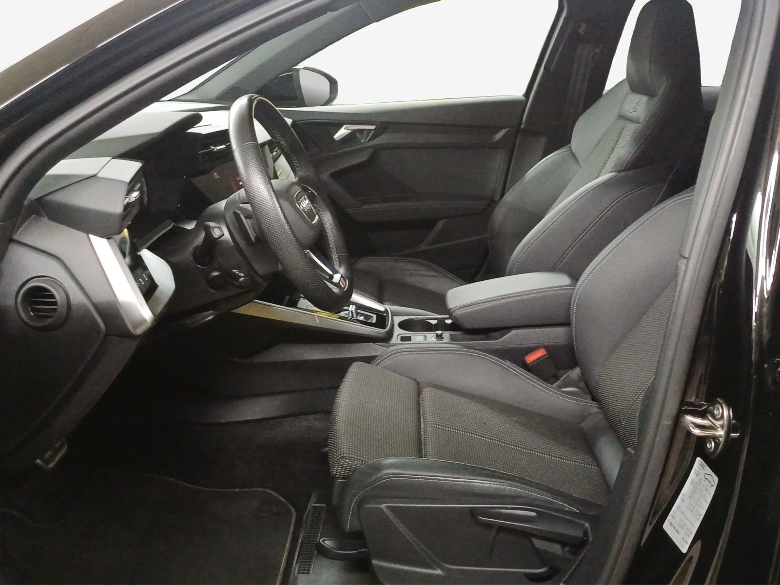 AUDI A3 Sportback 35 TFSI S-tronic-image-7