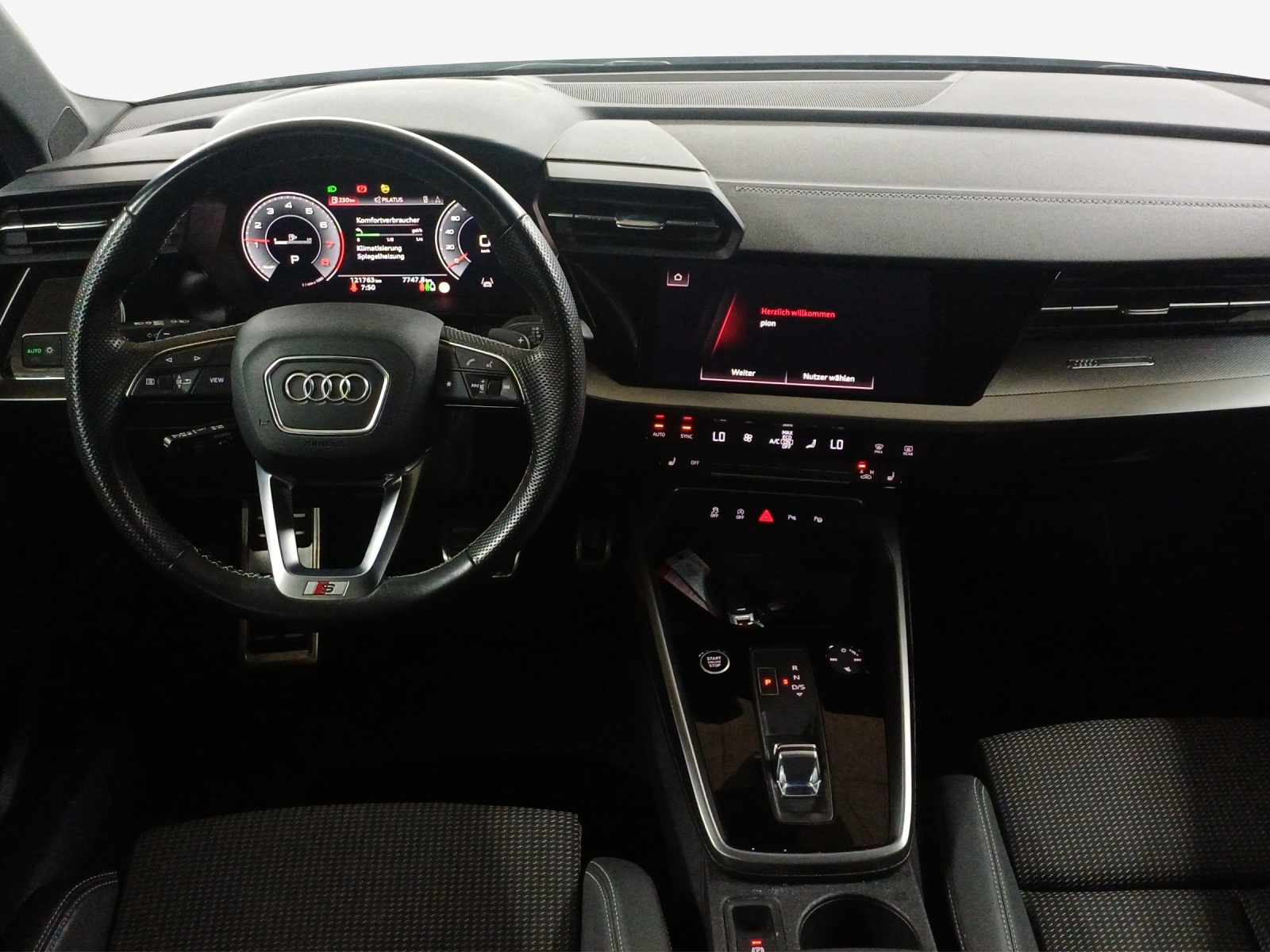 AUDI A3 Sportback 35 TFSI S-tronic-image-8