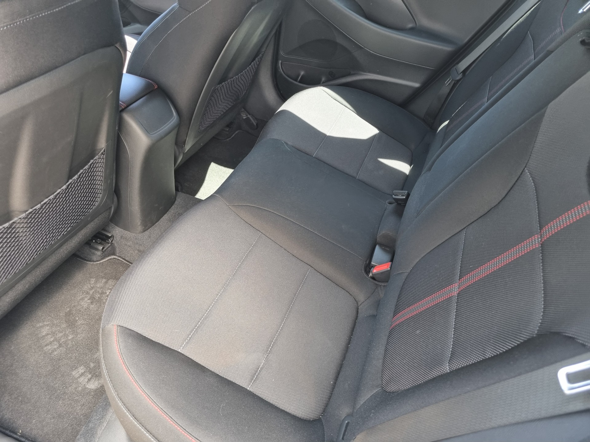 HYUNDAI i30 1.5 T-GDi N Line 48V MH iMT-image-8
