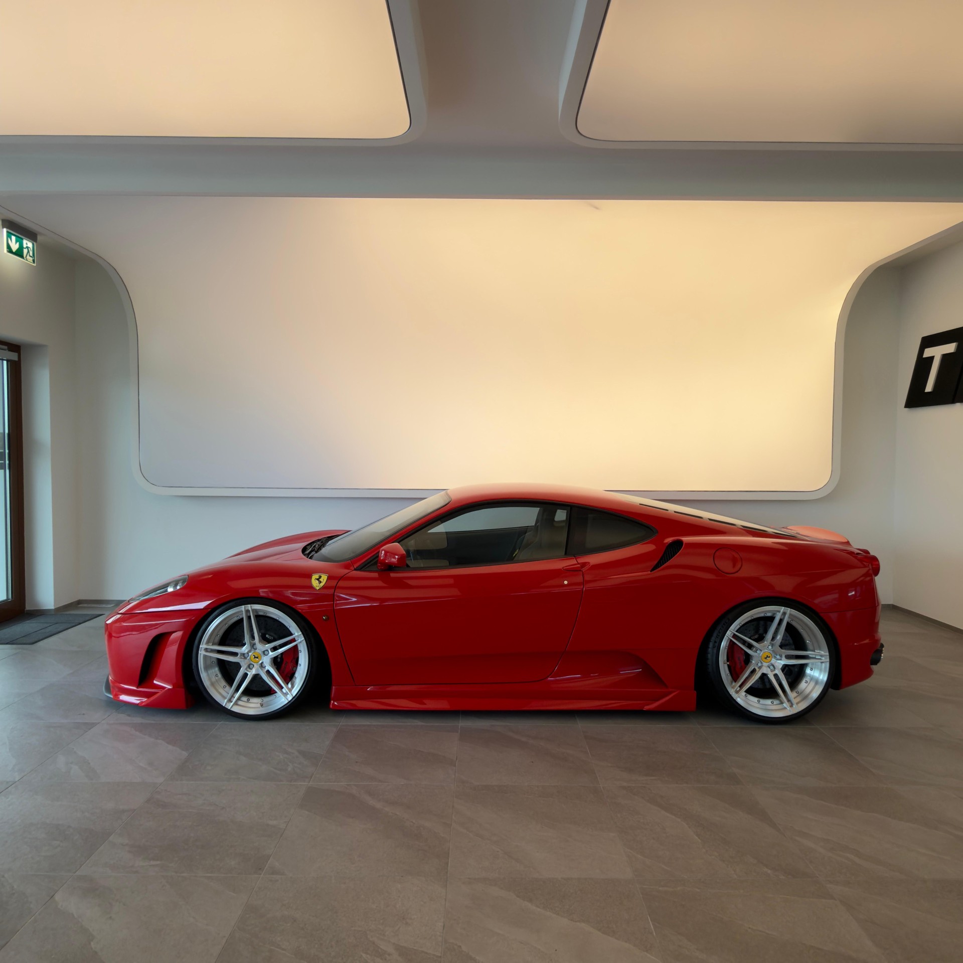 FERRARI F430-image-4