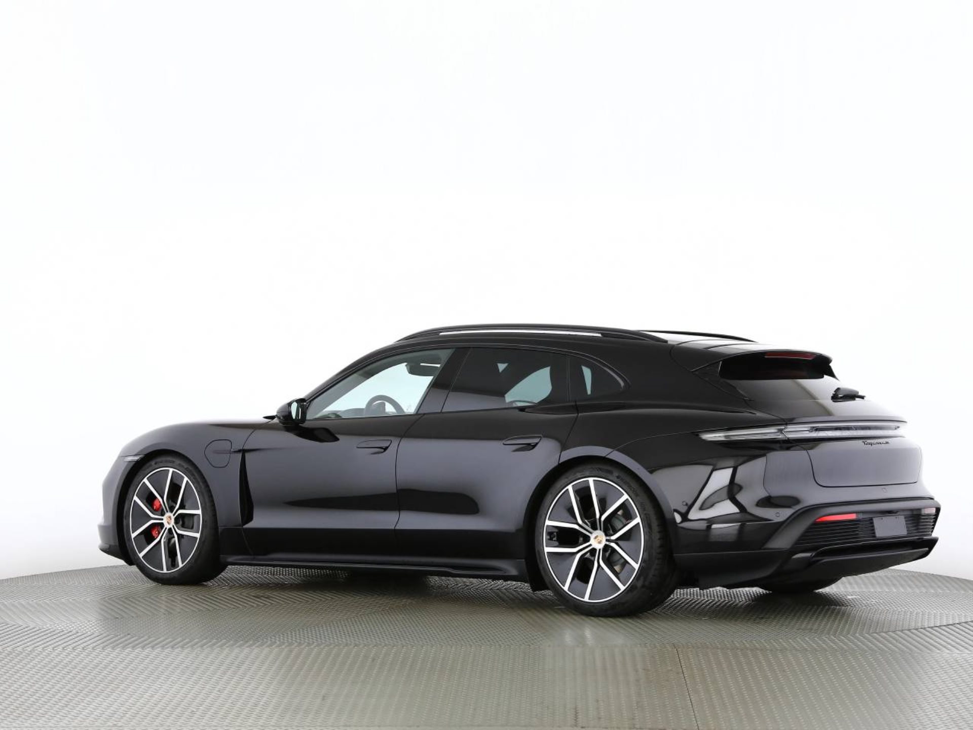 PORSCHE Taycan 4S Sport Turismo Black Edition-image-7
