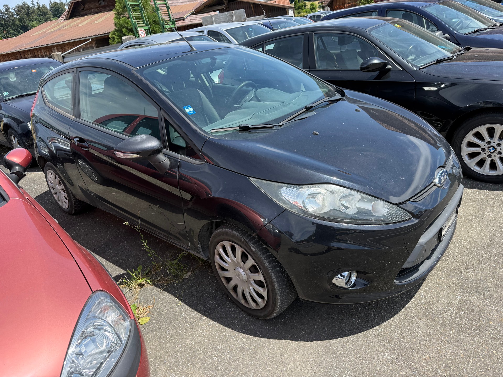 FORD Fiesta 1.4 16V Trend-image-1