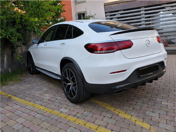 MERCEDES-BENZ GLC 200 Night Star 4m-image-1