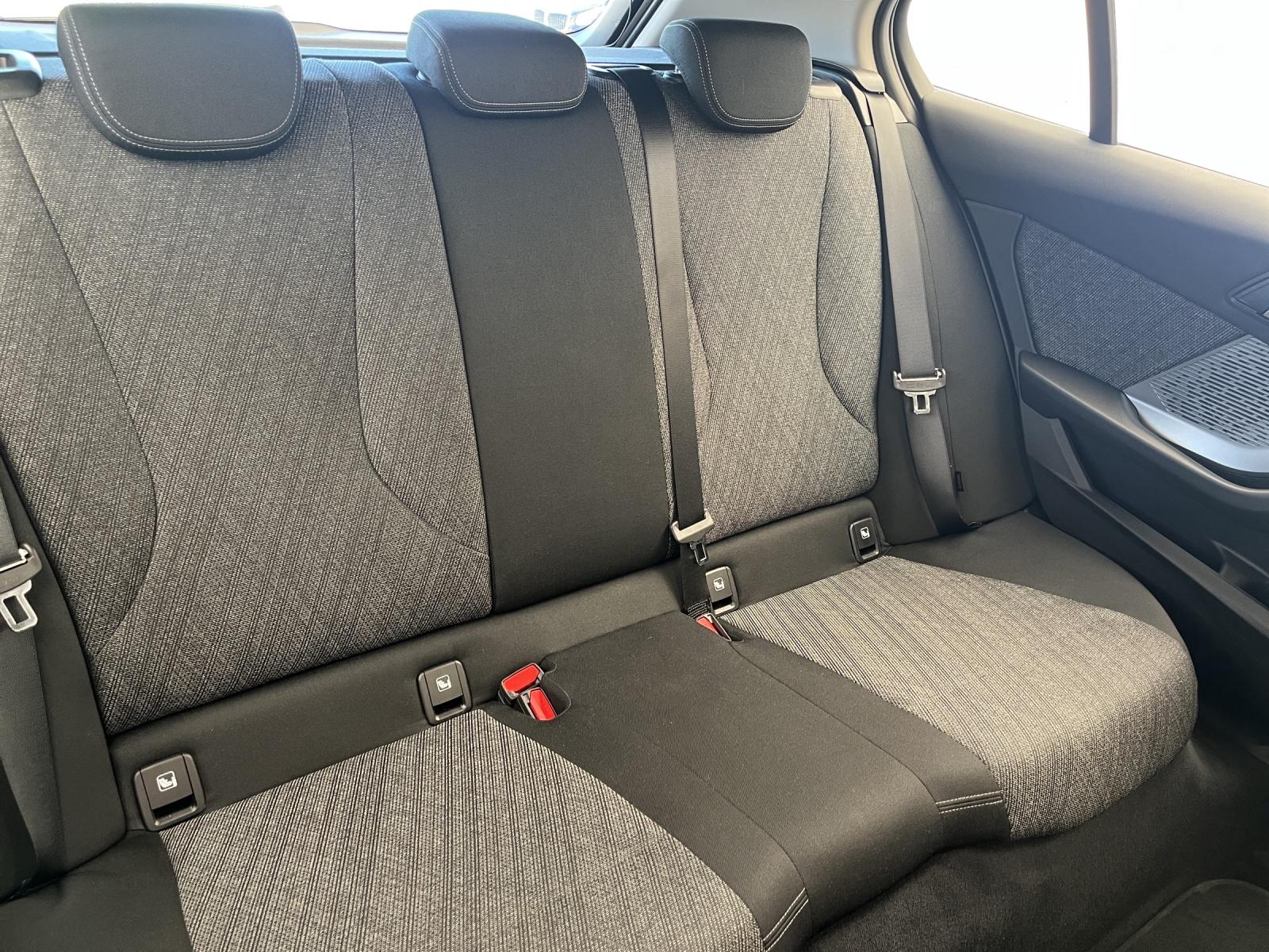 BMW 🆕 120 Steptronic (CH)-image-18