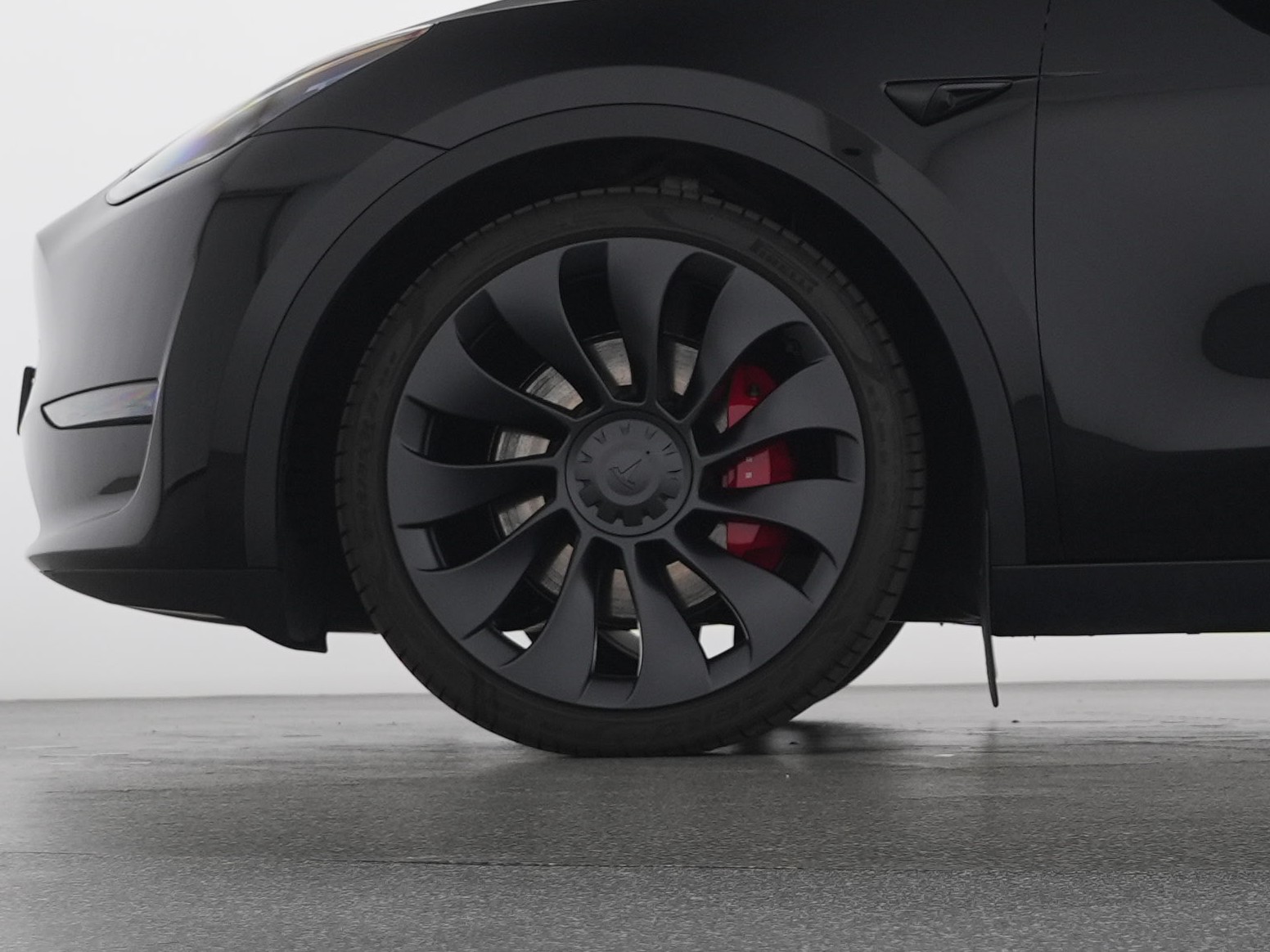 TESLA Model Y Performance-image-10