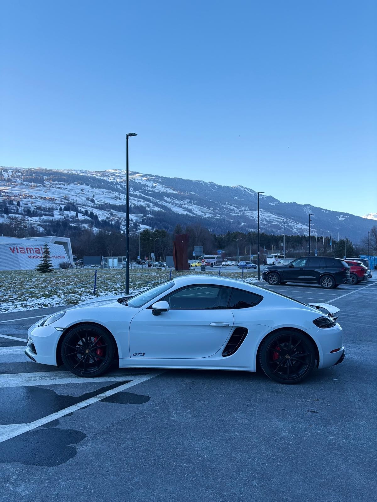 PORSCHE 2.5 GTS PDK-image-2