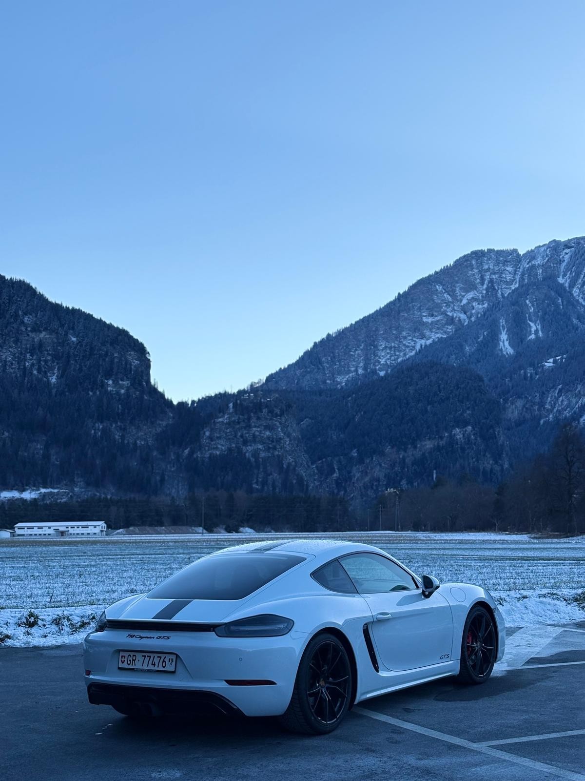 PORSCHE 2.5 GTS PDK-image-1