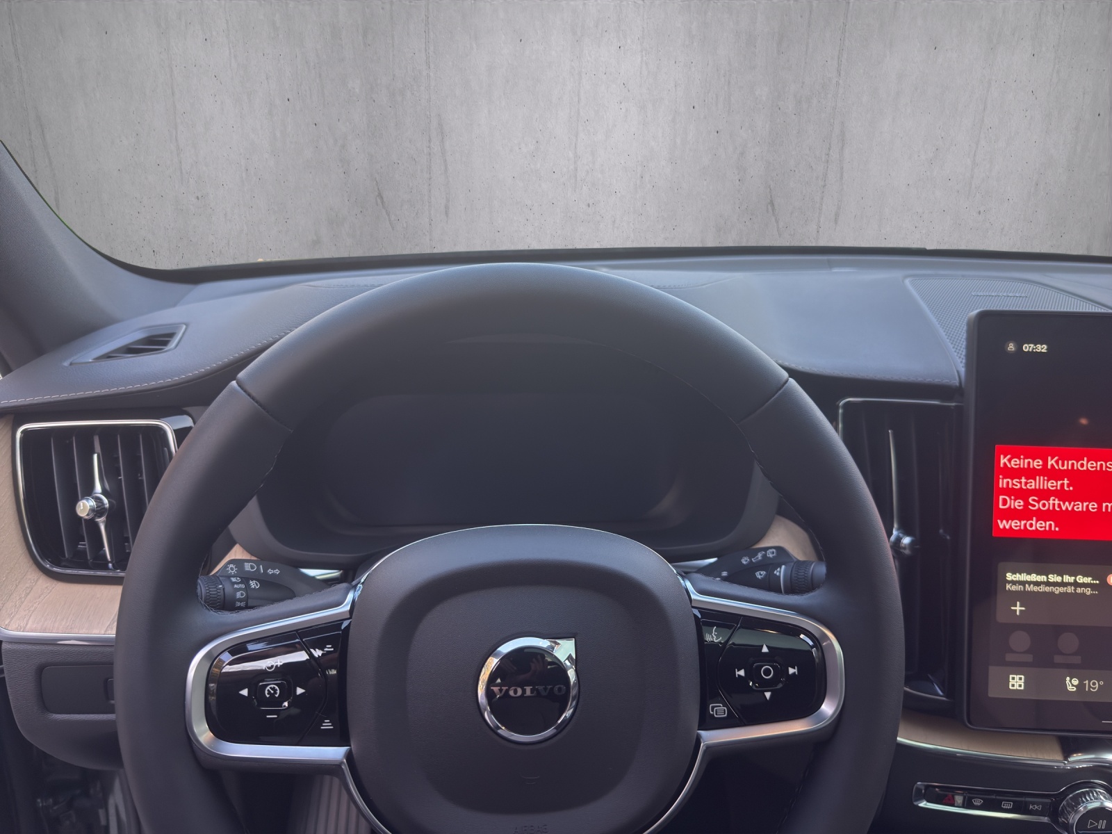 Image VOLVO XC60 XC60 T6 eAWD PluginHybrid Ultra Bright Geartronic