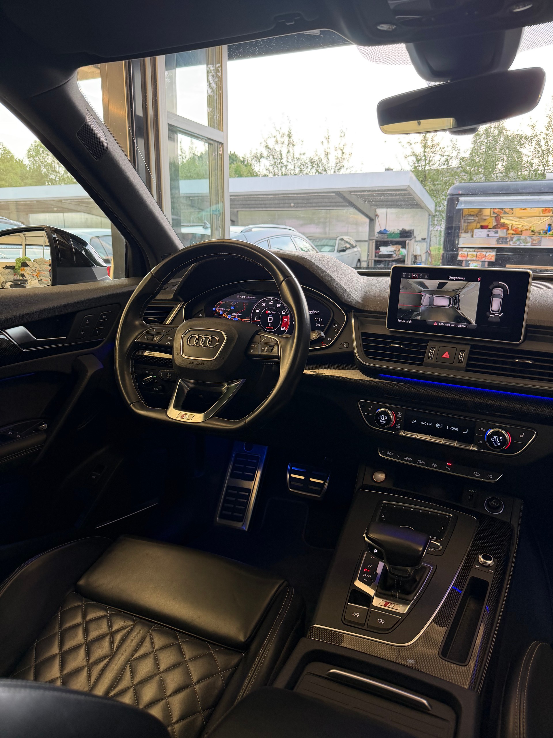 AUDI SQ5 3.0 V6 TFSI quattro T-Tronic-image-9