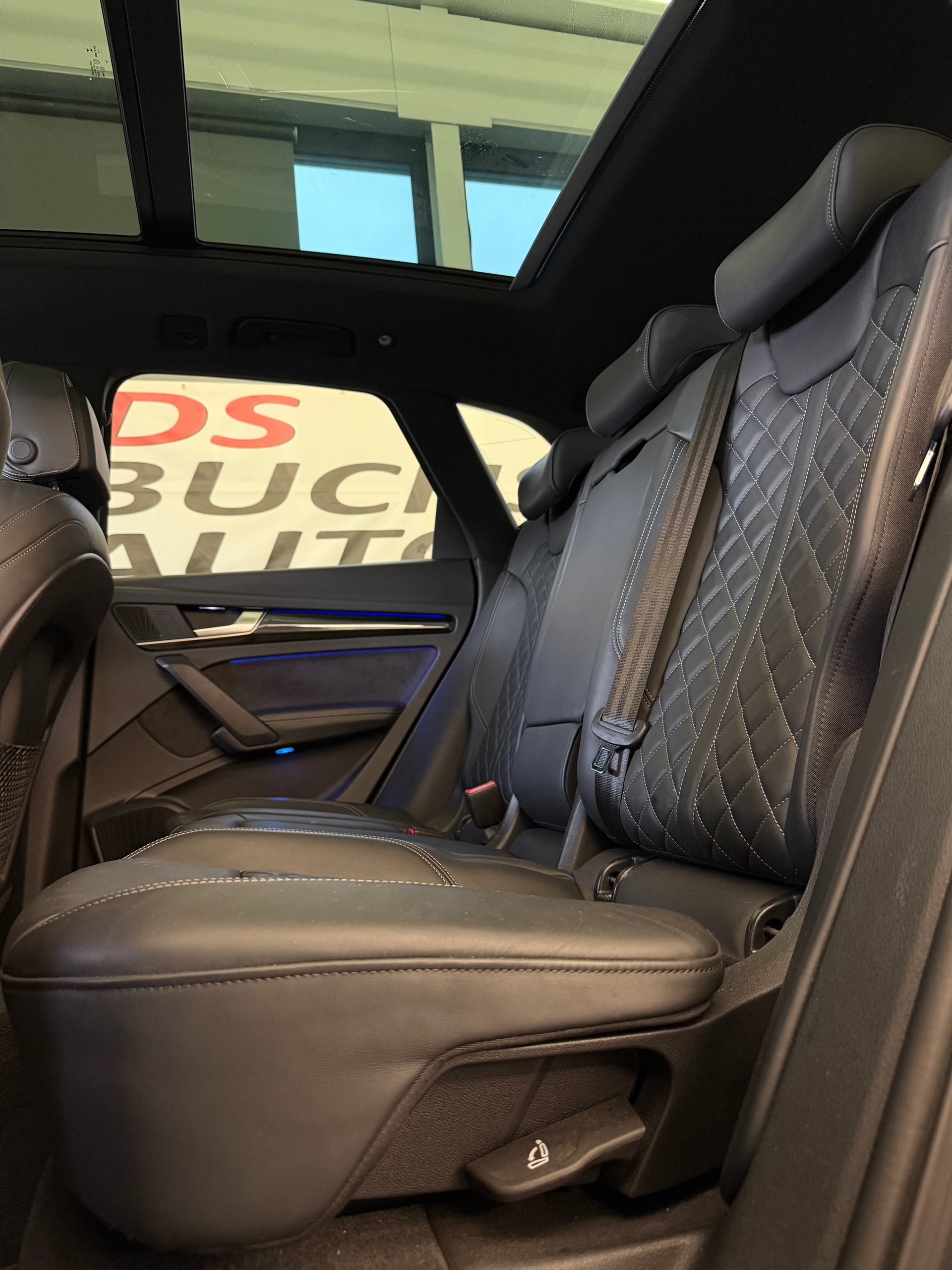 AUDI SQ5 3.0 V6 TFSI quattro T-Tronic-image-7