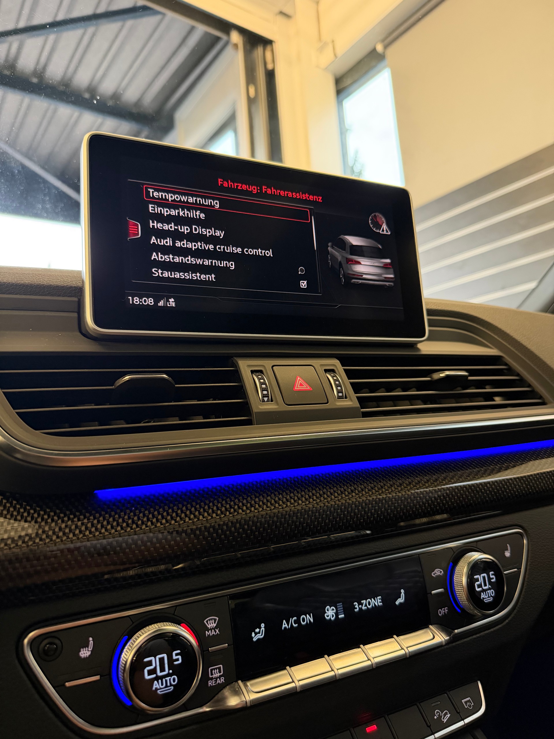 AUDI SQ5 3.0 V6 TFSI quattro T-Tronic-image-13