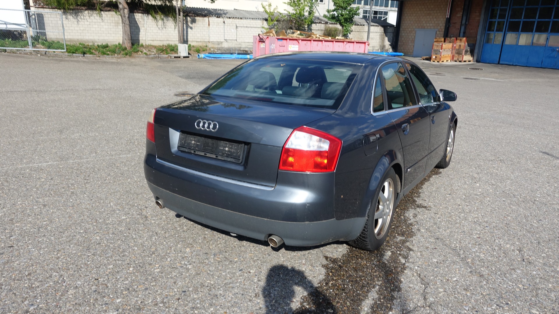 AUDI A4 1.8 T-image-10