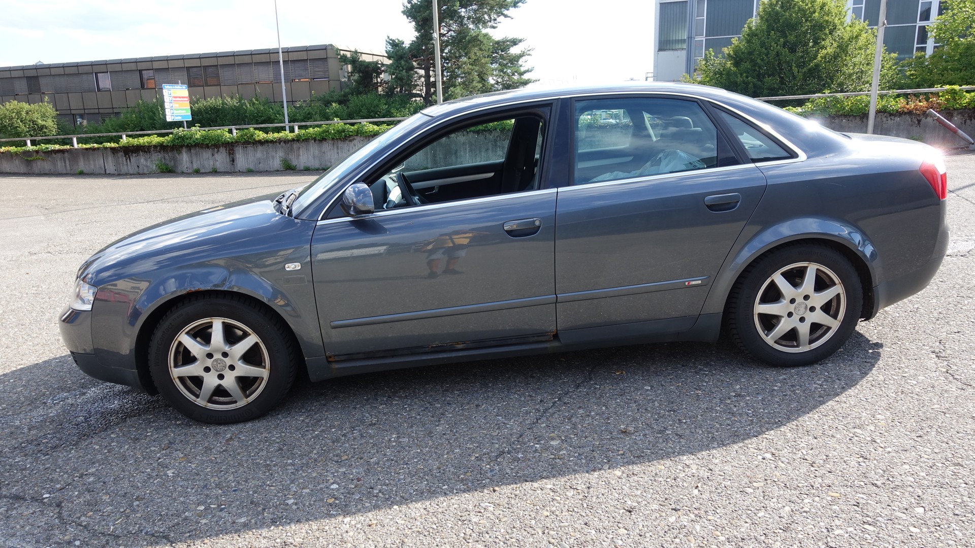 AUDI A4 1.8 T-image-3