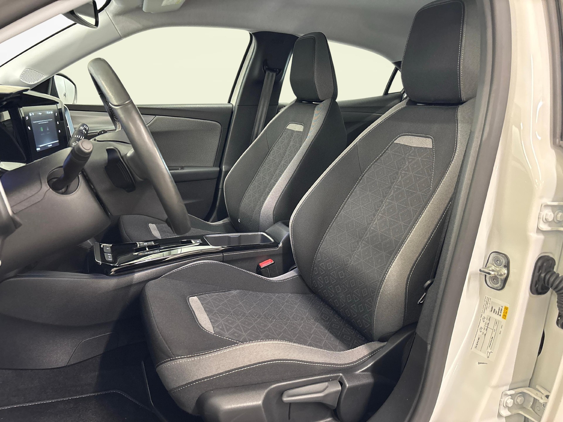 OPEL Mokka 1.2 T 130 Edition-image-8