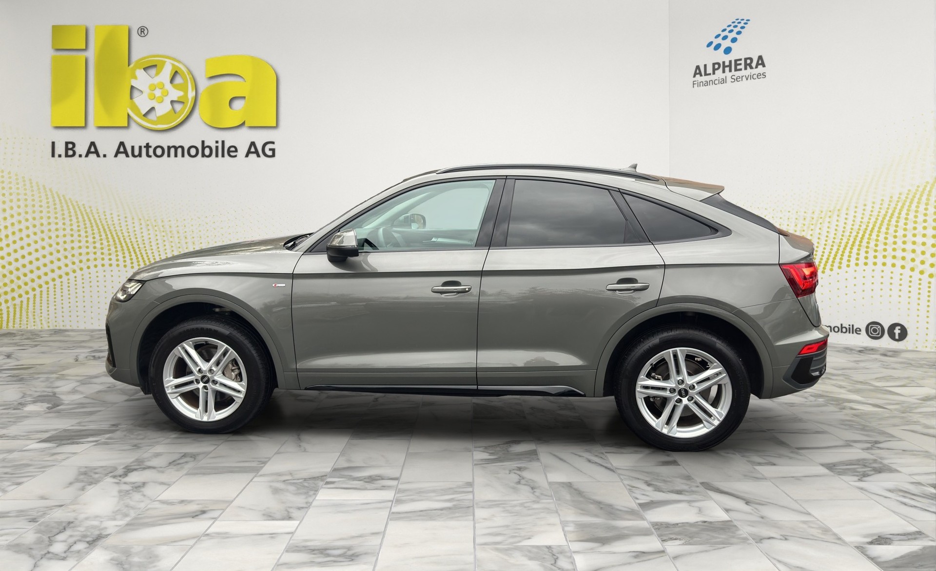 AUDI Q5 Sportback 40 TDI S line quattro 4x4-showroom-element-1