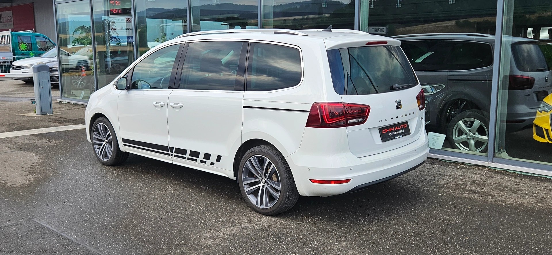 SEAT Alhambra 1.4 TSI FR Line DSG-image-3