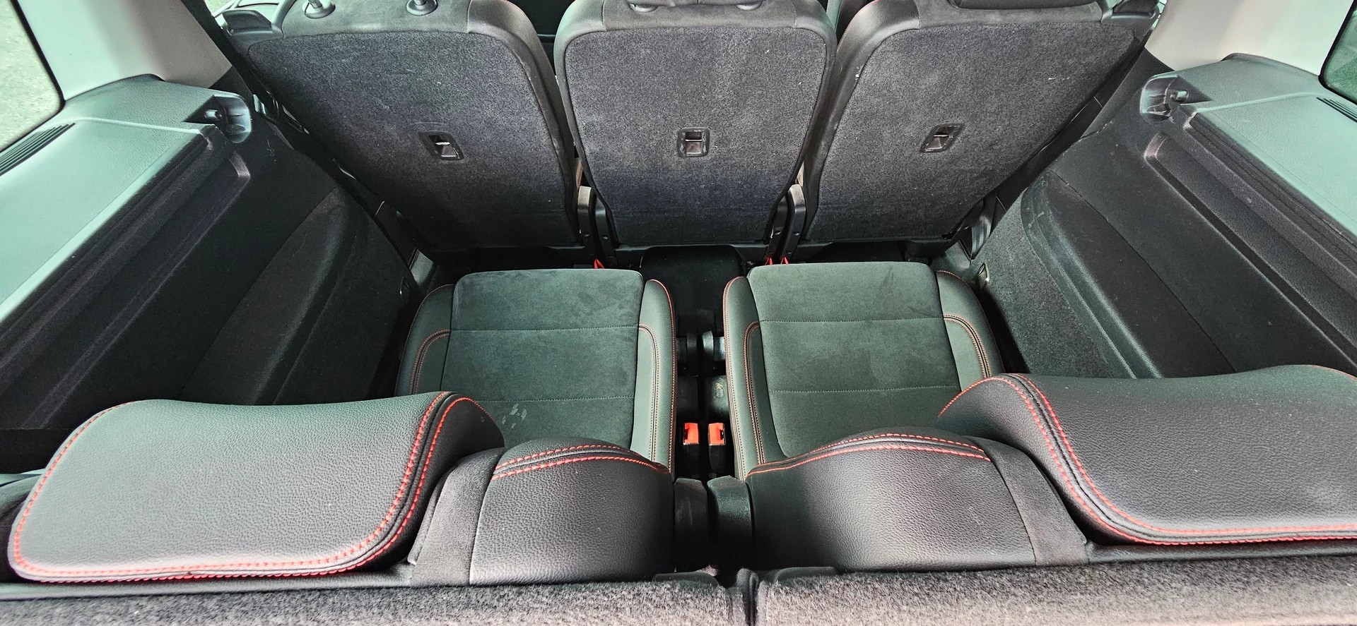 SEAT Alhambra 1.4 TSI FR Line DSG-image-13