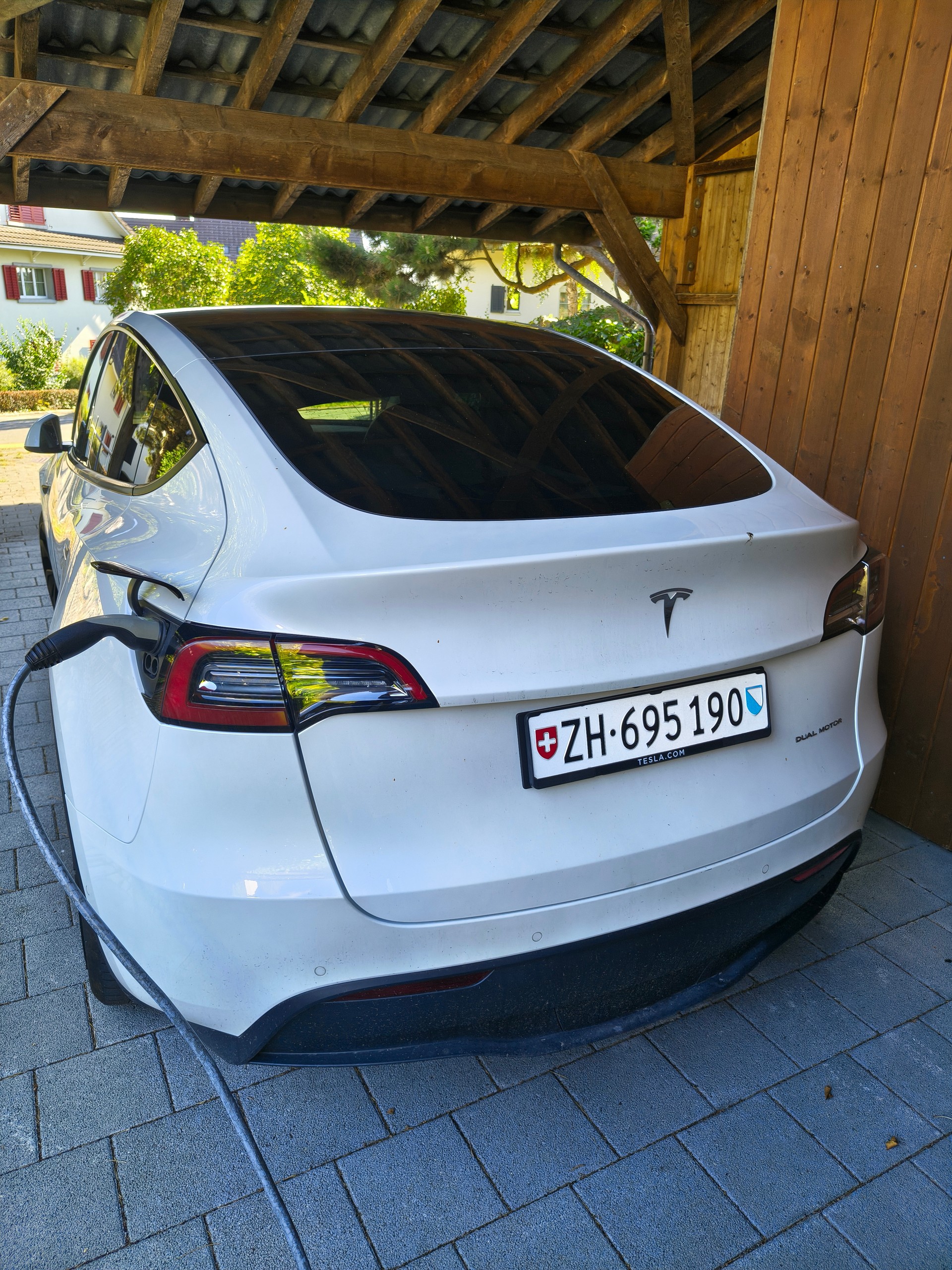 TESLA Long Range D-image-1