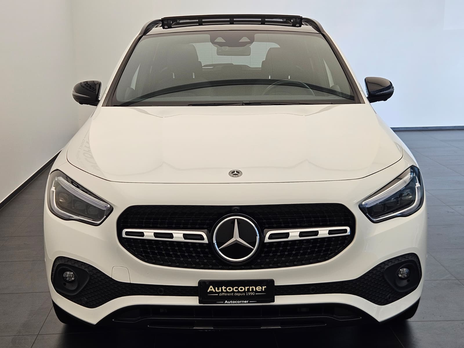 MERCEDES-BENZ GLA 250 4Matic Progressive 8G-DCT-image-3