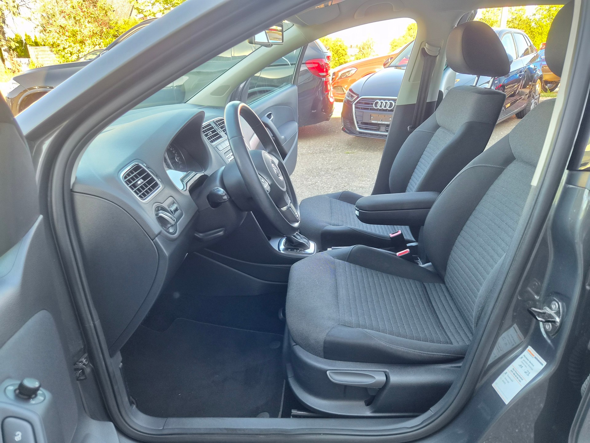 VW Polo 1.2 TSI Design DSG-image-7