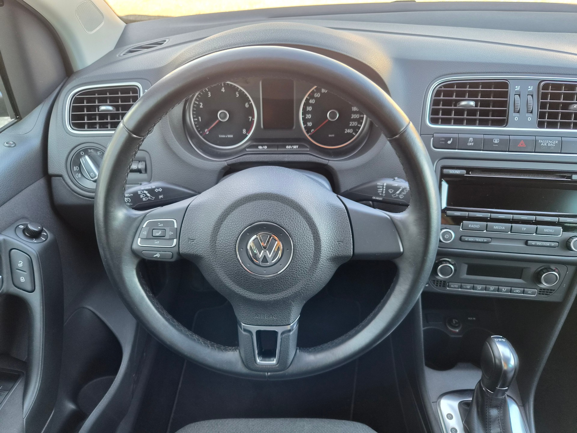 VW Polo 1.2 TSI Design DSG-image-14