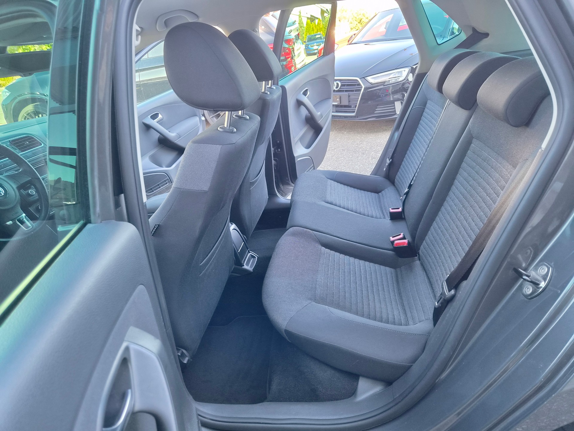 VW Polo 1.2 TSI Design DSG-image-8