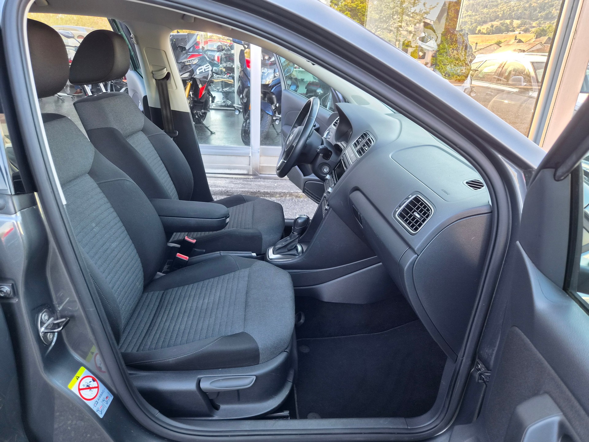 VW Polo 1.2 TSI Design DSG-image-9