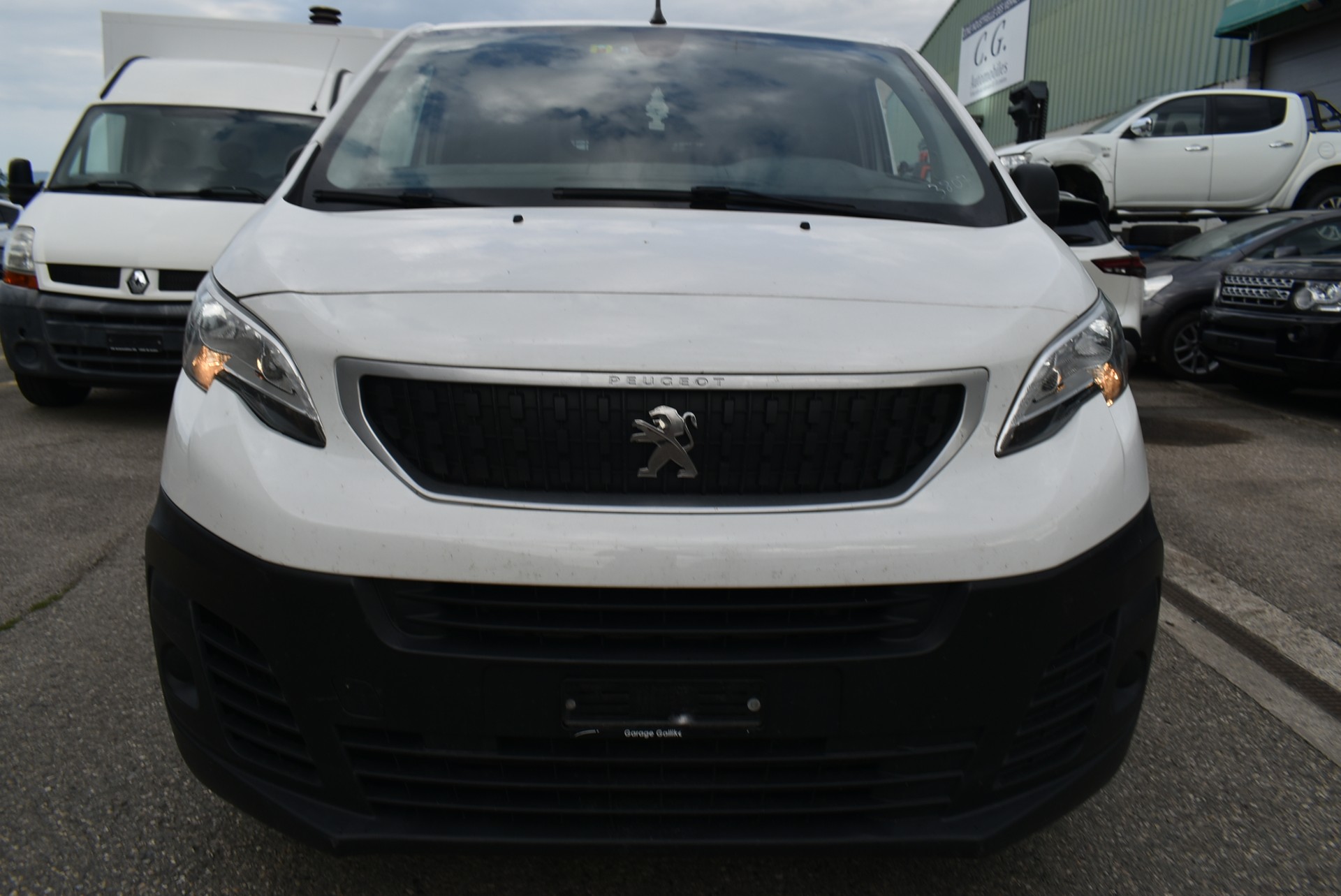 PEUGEOT Expert 2.0 BlueHDi 120 S&S Active Long-image-2
