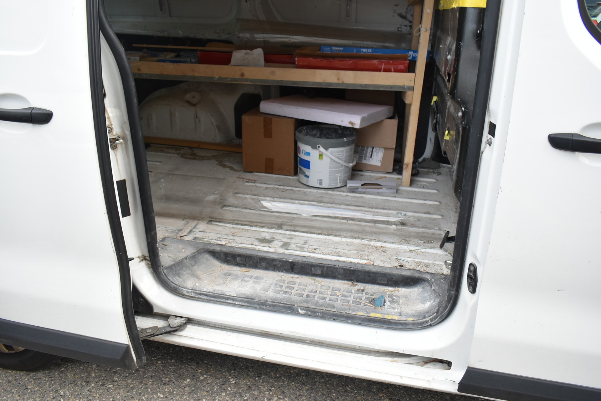 PEUGEOT Expert 2.0 BlueHDi 120 S&S Active Long-image-5