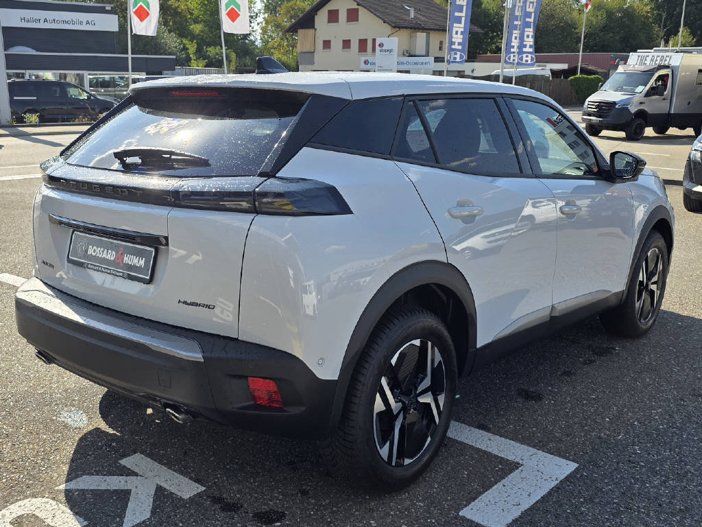 PEUGEOT 2008 1.2 Hybrid 145 Allure Premium-image-1