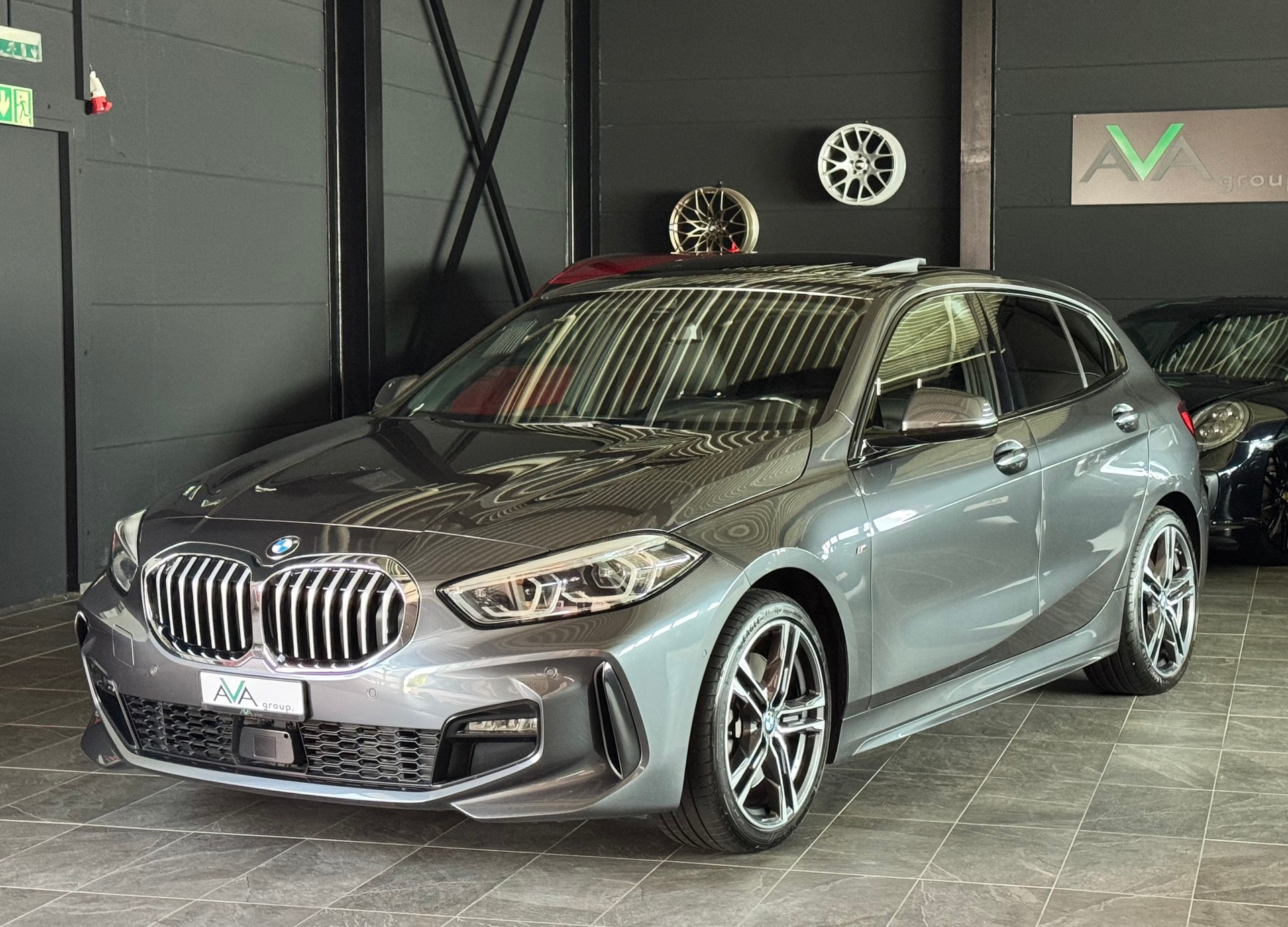 BMW 120d xDrive Steptronic M Sport-image-3