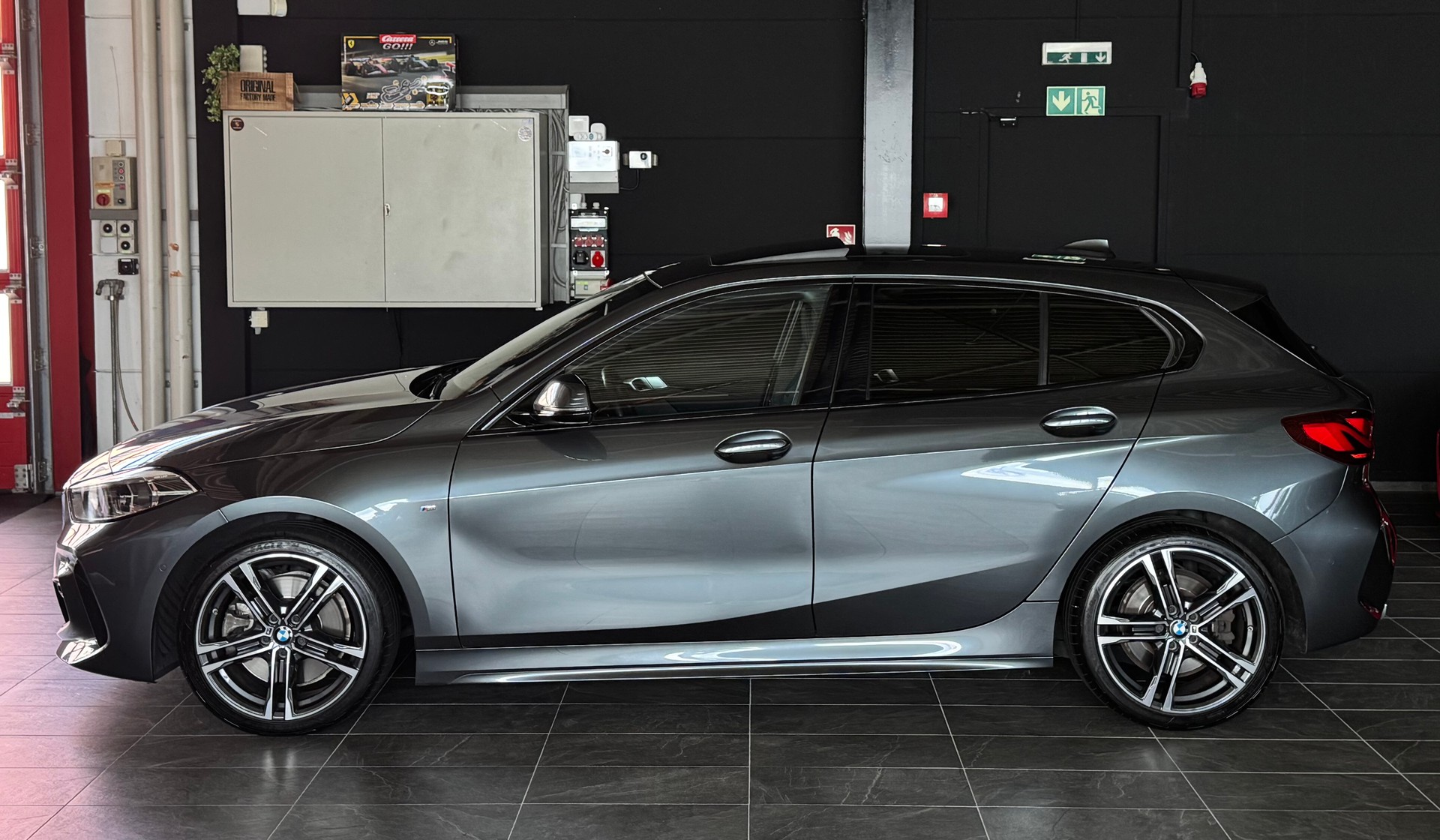 BMW 120d xDrive Steptronic M Sport-image-4