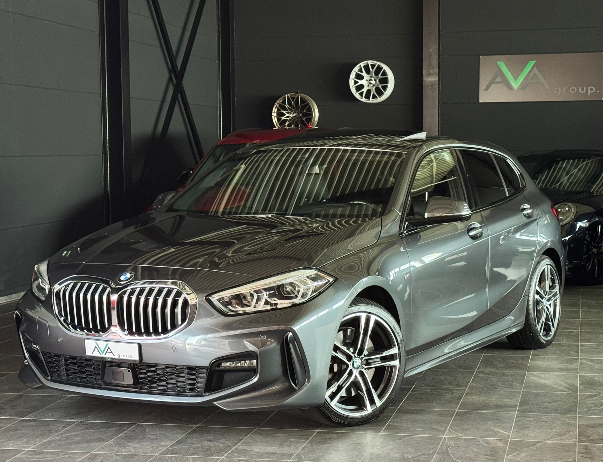 BMW 120d xDrive Steptronic M Sport-image-0