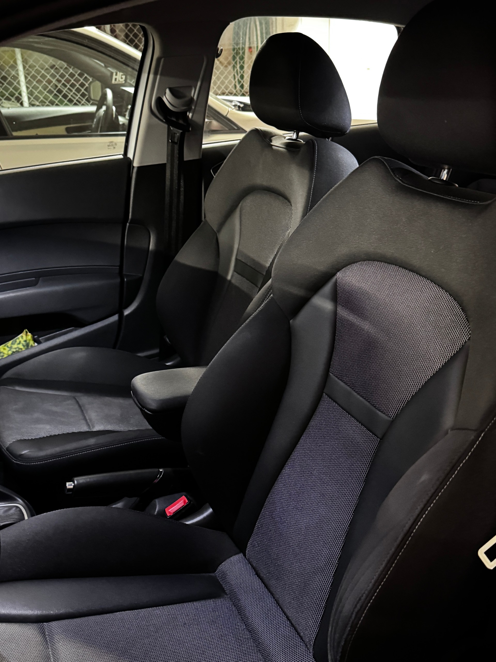 AUDI Sportback-image-2