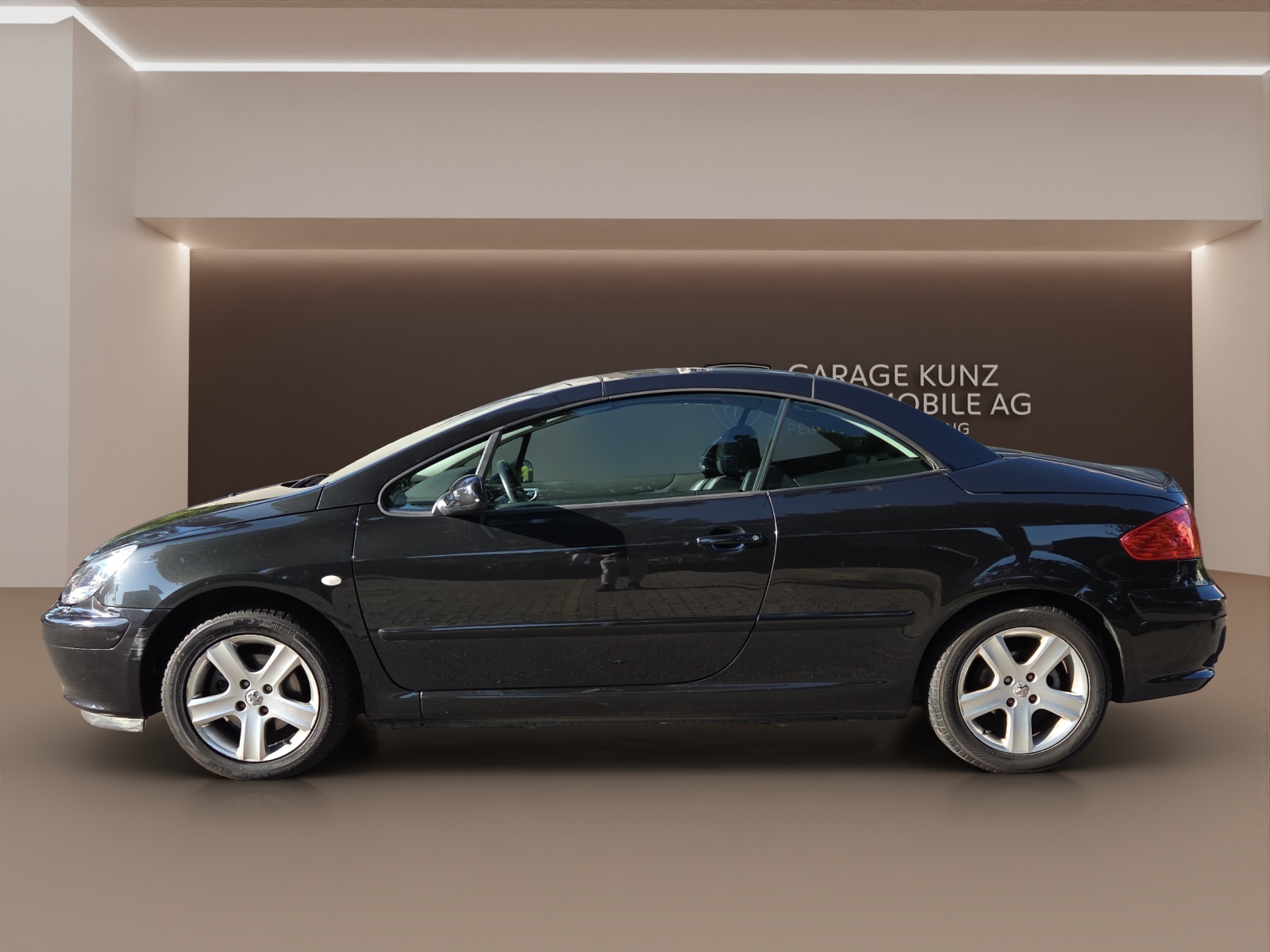 PEUGEOT 307 CC 2.0 16V Dynamic-image-3
