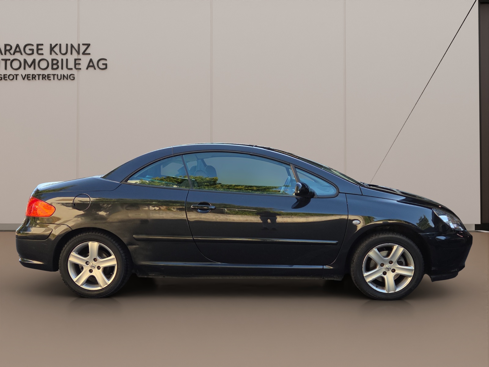 PEUGEOT 307 CC 2.0 16V Dynamic-image-5