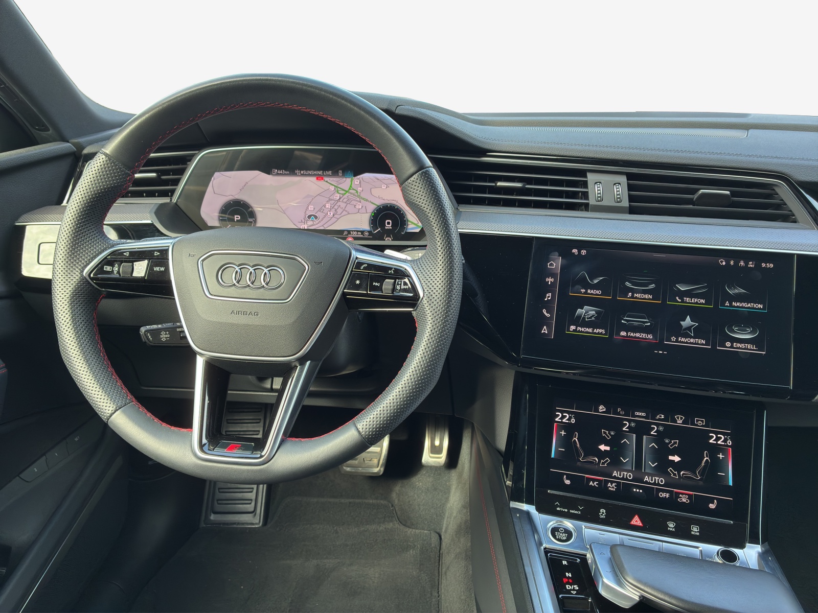 AUDI Q8 55 e-tron Black Edition quattro-image-8