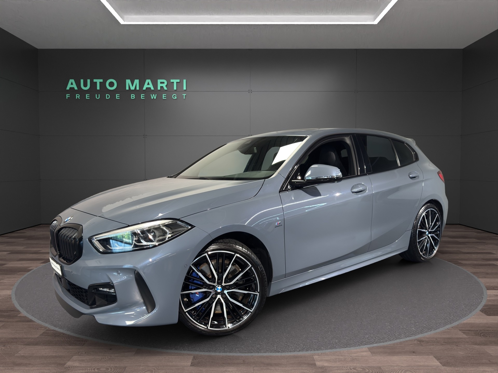 BMW 120d xDrive M Sport-image-0