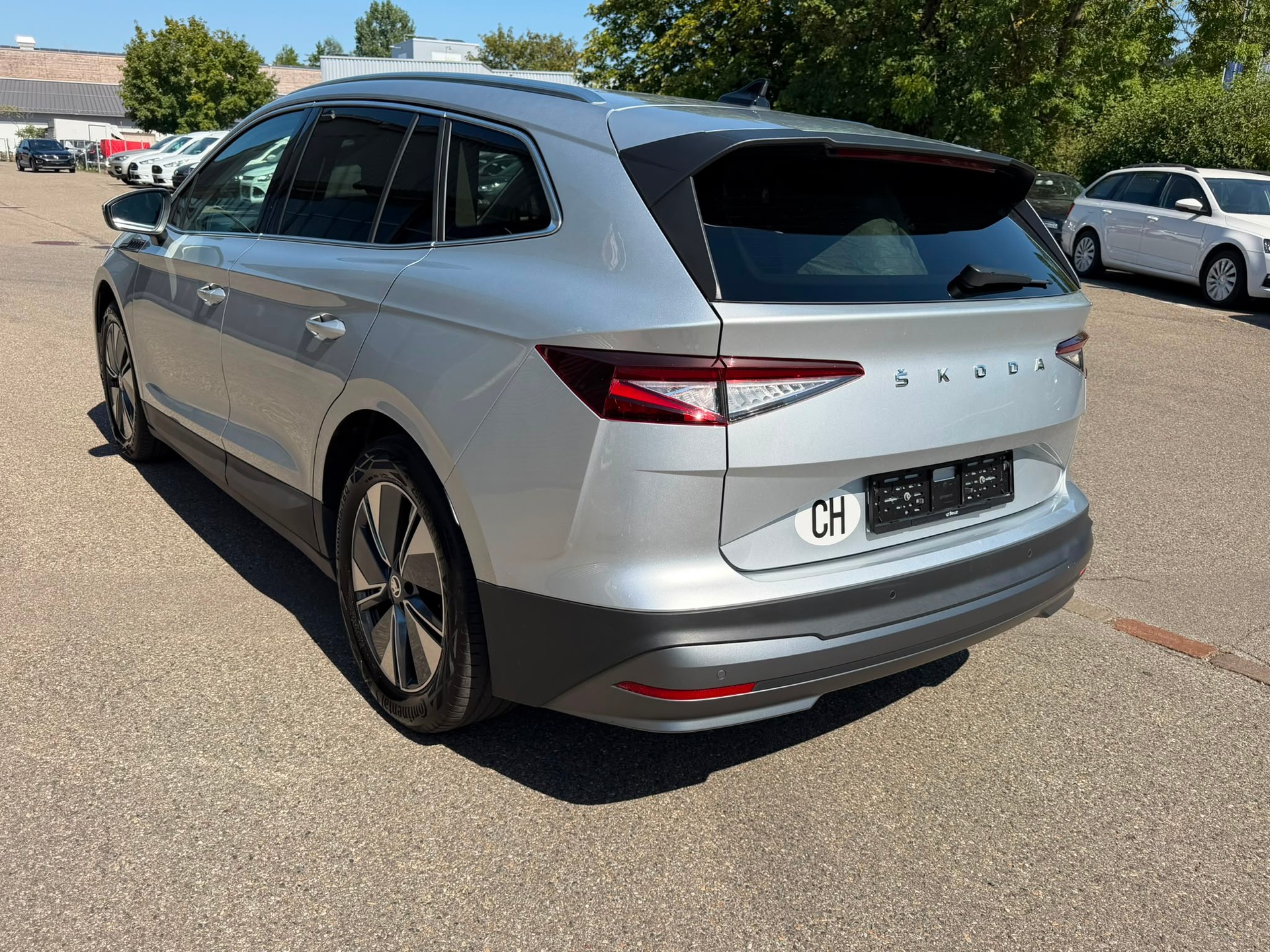 SKODA Enyaq iV 80-image-2