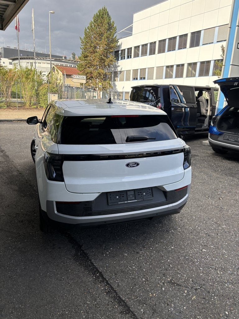 FORD Explorer Extended Range-image-19