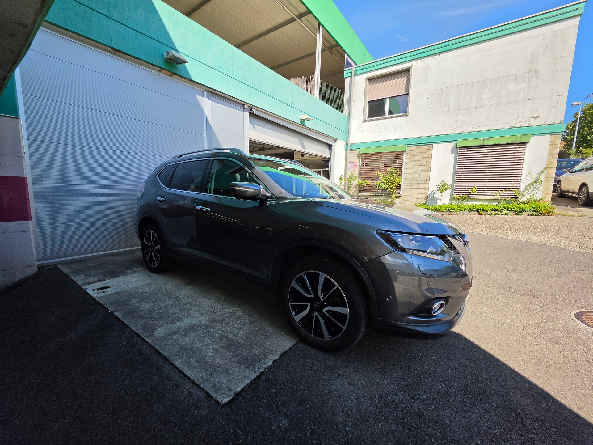NISSAN X-Trail 2.0 dCi Swiss Ed. Xtronic CVT ALL-MODE 4x4-image-8