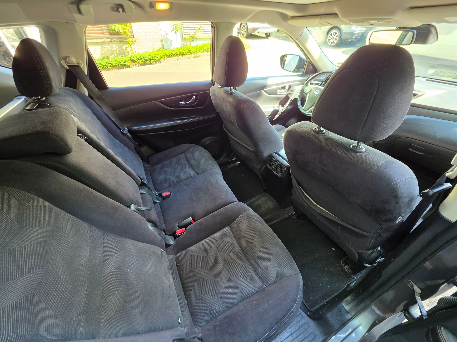 NISSAN X-Trail 2.0 dCi Swiss Ed. Xtronic CVT ALL-MODE 4x4-image-14