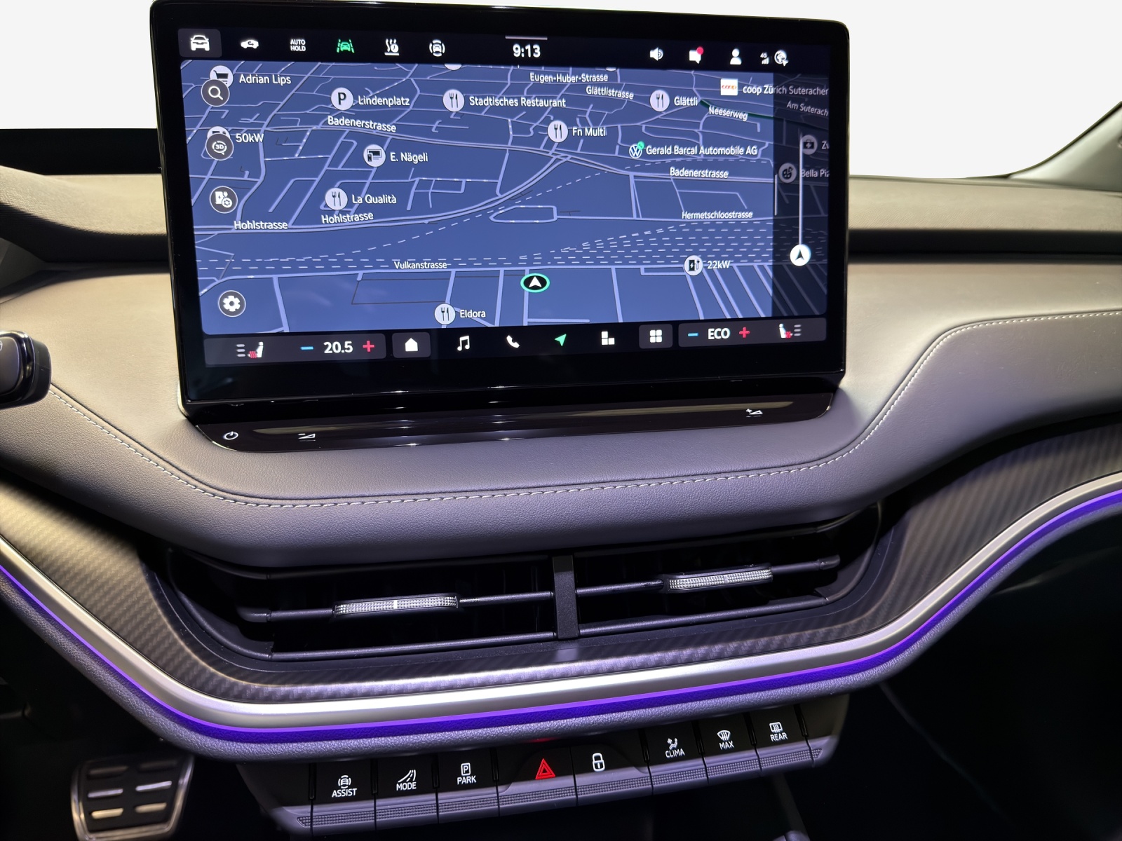 SKODA Enyaq 85x Sportline 4x4-image-10